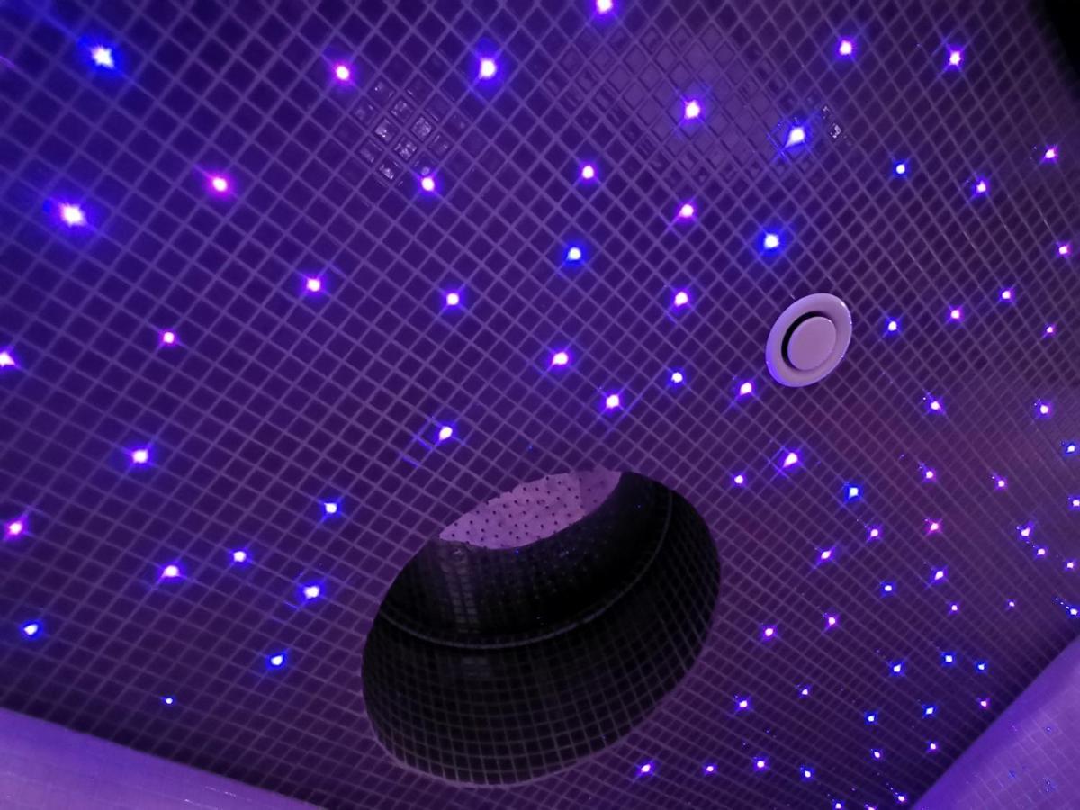 Sky Deep Jacuzzi 30 Floor Klaipeda Exterior foto